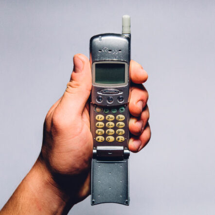 telefone antigo alô - atender ao telefone em diferentes idiomas